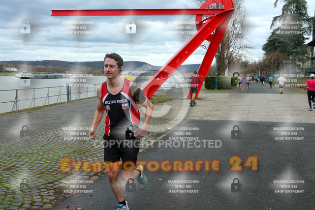 221231_1144_EX1_8711 | Sportfotografie im Rhein-Sieg Kreis, Köln, Bonn, NRW, Rheinland Pfalz, Hessen, etc. Unser Tätigkeitsfeld umfasst den Laufsport vom Volkslauf über den Marathon, Duathlon, Triathon bis zum Ultralauf wie Kölnpfad Ultra oder Schindertrail.