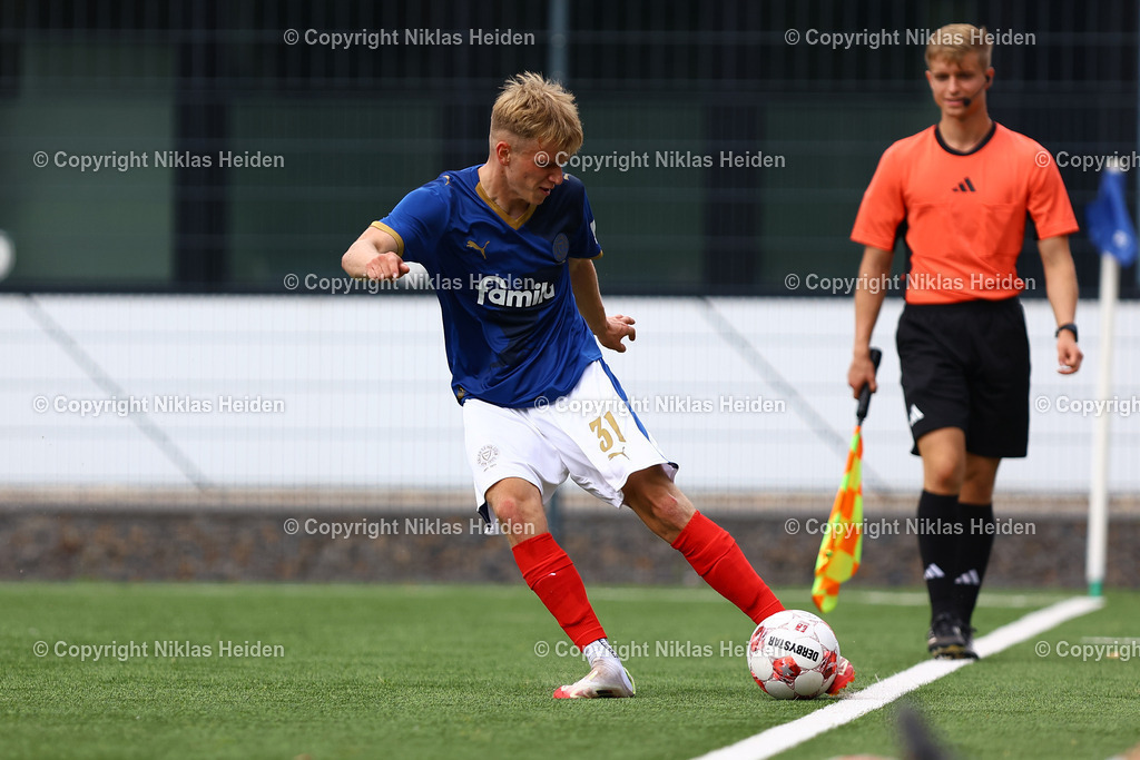 NH_HamburgerSVU21_HolsteinKielU23_Testspiel_20072025 | #31 Felix Boelter (Holstein Kiel U23)Fußball I Herren I Testspiel I Saison 2025-2026  I Hamburger SV U21 - Holstein Kiel U23 I 20.07.2025 I Alexander-Otto-Akademie - Realisiert mit Pictrs.com