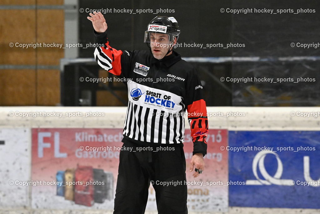 MET Photovoltaik Hornets Spittal vs. ESC Soccerzone Steindorf | Dreier Alexander Referee, MET Photovoltaik Hornets Spittal vs. ESC Soccerzone Steindorf, MET Photovoltaik Hornets Spittal vs. ESC Soccerzone Steindorf am 28.12.2024 in Spittal an der Drau (Eissportzentrum Spittal), Austria, (Photo by Bernd Stefan)