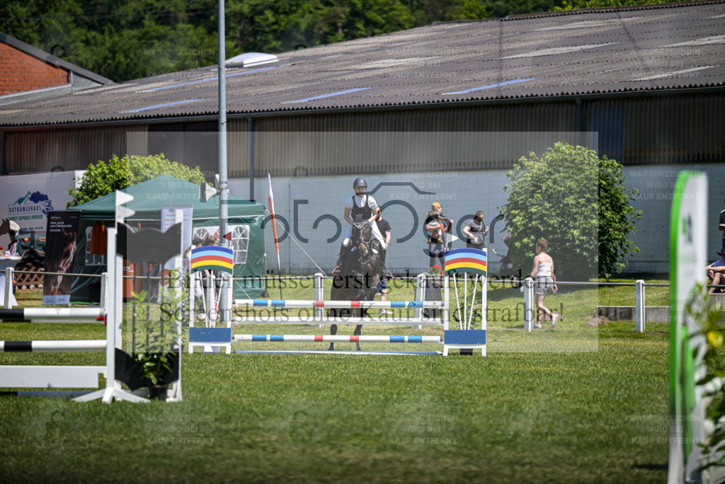 Reitturnier Voxtrup | Bilder aus dem Reitsport by Foto Oger - Domenic Schlinge - Realisiert mit Pictrs.com