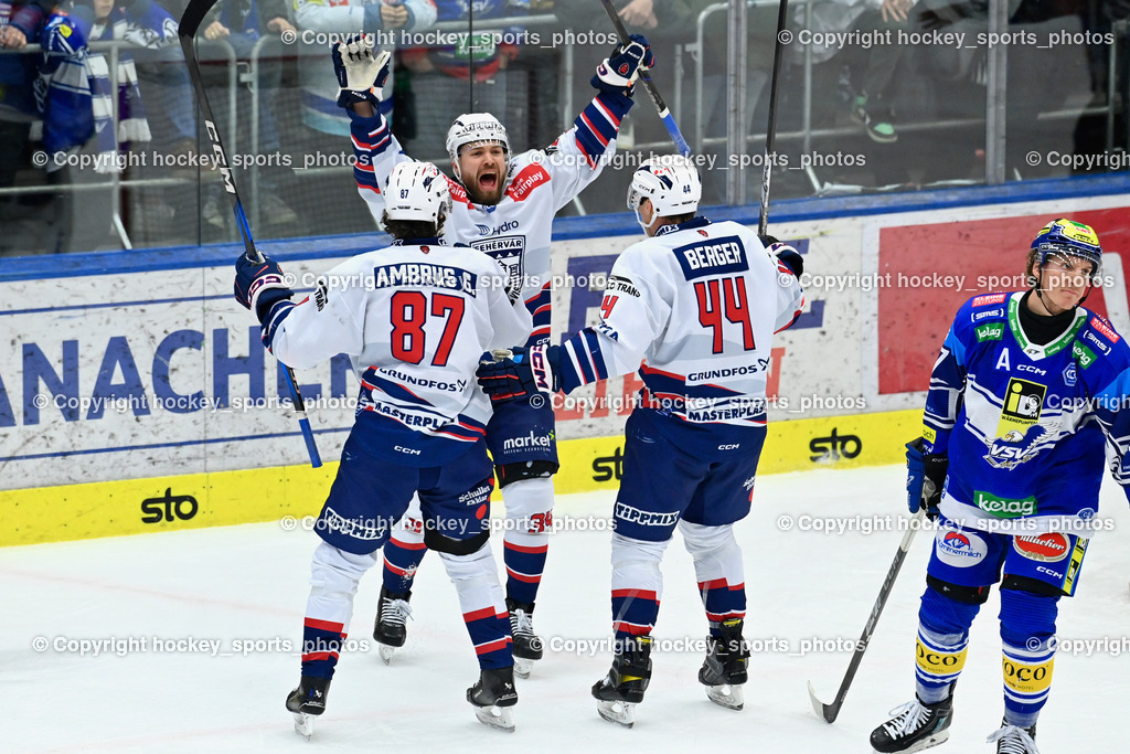 EC IDM Wärmepumpen VSV vs. Hydro Fehervar AV19  | Jubel Hydro Fehervar AV19 Mannschaft, #34 Terbocs Istvan HYDRO FEHERVAR, #87 Ambrus Gergö HYDRO FEHERVAR, #77 LINDNER Philipp EC VSV, EC IDM Wärmepumpen VSV vs. Hydro Fehervar AV19 , EC IDM Wärmepumpen VSV vs. Hydro Fehervar AV19  am 01.01.2025 in Villach (Stadthalle Villach), Austria, (Photo by Bernd Stefan)