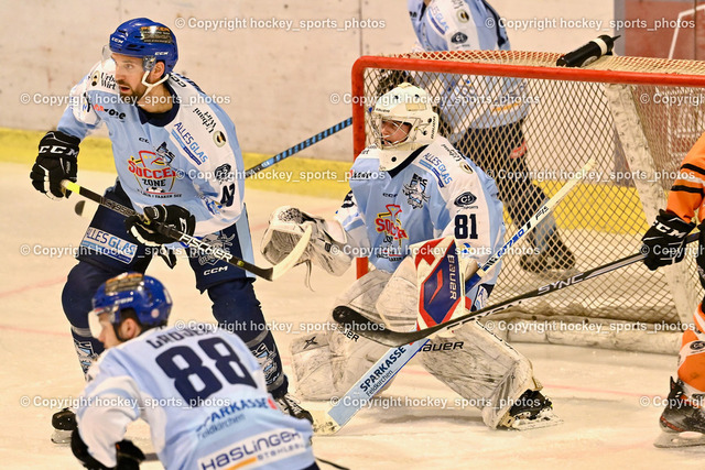 USC Velden vs. ESC Steindorf 9.1.2023 | #43 Oraze Martin, #81 Adamitsch Anja