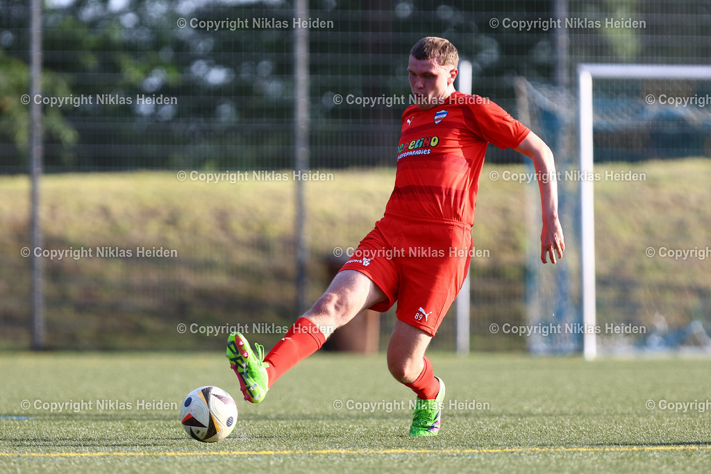 NH_TuSRotenhof_InterTürksporKiel_Testspiel_27062025 | #89 Jasper Dederik Wagner (Inter Türkspor Kiel)Fußball I Herren I Freundschaftsspiel I Saison 2025-2026  I TuS Rothenhof - Inter Türkspor Kiel I 27.06.2025 I B-Platz Rotenhof - Realisiert mit Pictrs.com