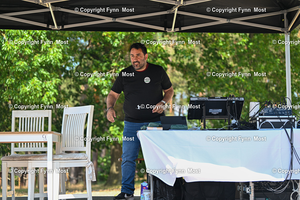 DSC_2544 | Hallo und herzlich Willkommen auf meiner Shop-Seite Fynn Most.

Ich wünsche Dir viel Spaß beim stöbern durch die Bilder, wenn Du Fragen hast oder Bilder vermisst, kannst du mir gerne eine Nachricht schreiben. - Realisiert mit Pictrs.com
