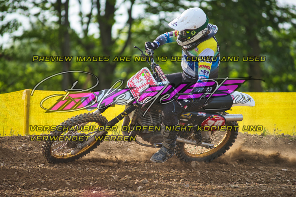 _DSC7084_5 | Sportfotografie: Die extreme Seite der Fotografie
Ich Fotografiere Hauptsächlich im Sportbereich Motorcross im DAMCV Verband.
Dirtbike - MX - Motorcross - DAMCV - MXCup - Euskirchen - Köln - Bonn - Venlo - Overloon - MSC Wisskirchen - MCC Weilerswist 