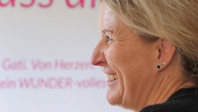 P1405129 (2) | Fotografie für »mehr« Persönlichkeit ... von Anfang an - authentisch natürlich emotional - Geburt, Kinder und Familie, Entrepreneure, Kreative, Kamera-Scheue, Interessierte. Mit Empathie und ohne Posen erstelle ich Bilder mit "Wieder-Erkennungs-Gefühl".