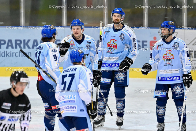 EC IDM Wärmepumpen VSV Juniors U20 vs. ESC Steindorf 6.1.2023 | Jubel ESC Steindorf Mannschaft, #18 Pöck Markus, #43 Oraze Martin, #69 Kreuzer Philipp