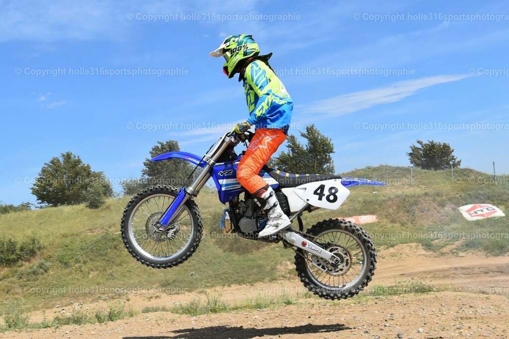 DSC_0363 (2) | Sportfotografie , Motorsport, Motoross, Reitsport, Mointainbike, Enduro,
Landschaft , Outdoor, Eventfotografie, Landschaft, Bilder online bestellen - Realisiert mit Pictrs.com