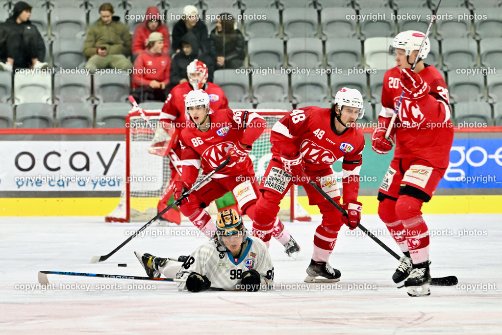 EC KAC Future Team vs. Steel Wings Linz 17.11.2022 | #98 Liesch Laurin, #48 Witting Samuel, #86 Tialler Christoph, #20 Persson William Karl Ivar