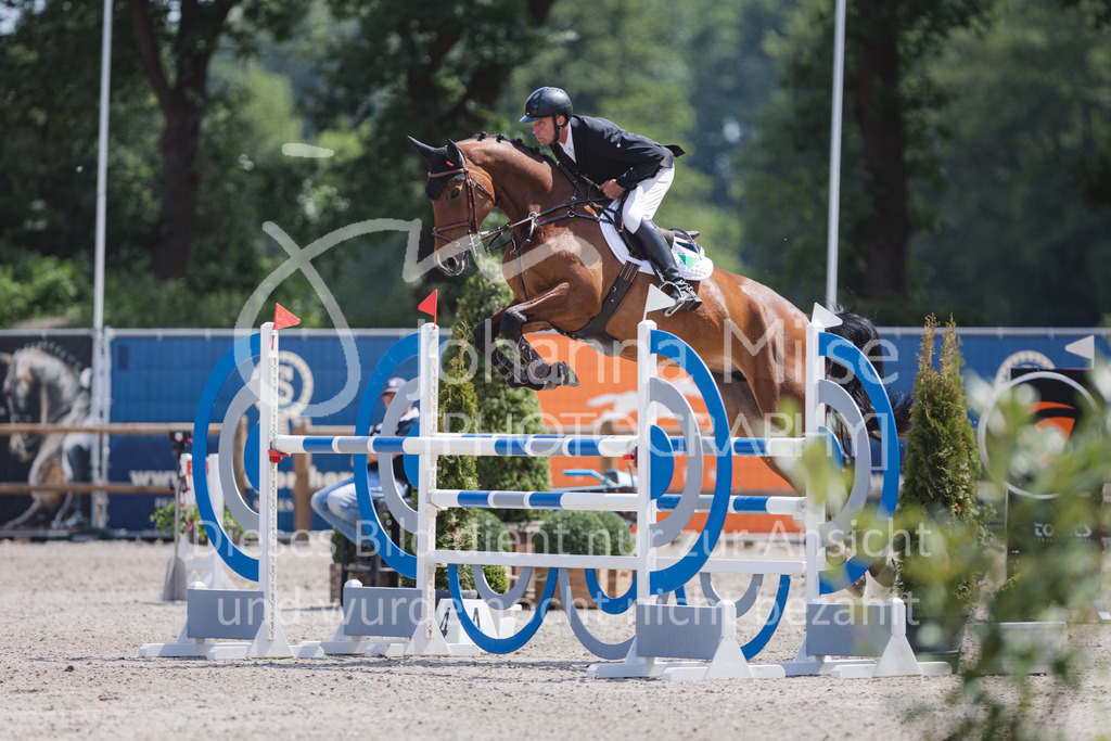 220614_Mühlen_SprPfM-700 | Late Entry Mühlen
Springprüfung Kl.M* 6-8j. Pferde gl. Einlaufprüfung für 6j. Pferde
14.06.2022