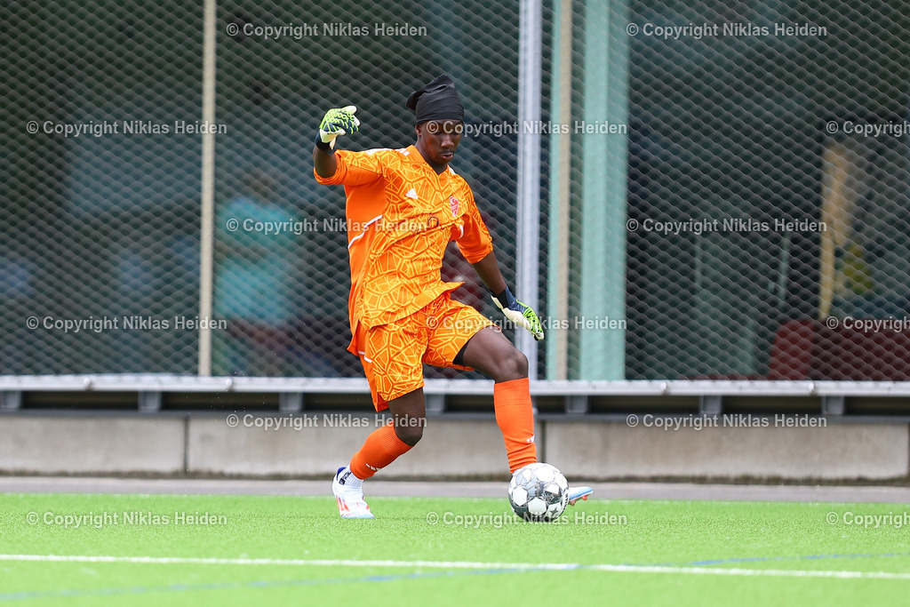 NH_EimsbüttelerTV_TSBPinneberg_Testspiel_13072025 | #1 Gazwane Kassimou (TBS Pinneberg)Fußball I Herren I Testspiel I Saison 2025-2026  I Eimsbütteler TV - TBS Pinneberg I 13.07.2025 I Sportplatz Bundesstraße - Realisiert mit Pictrs.com