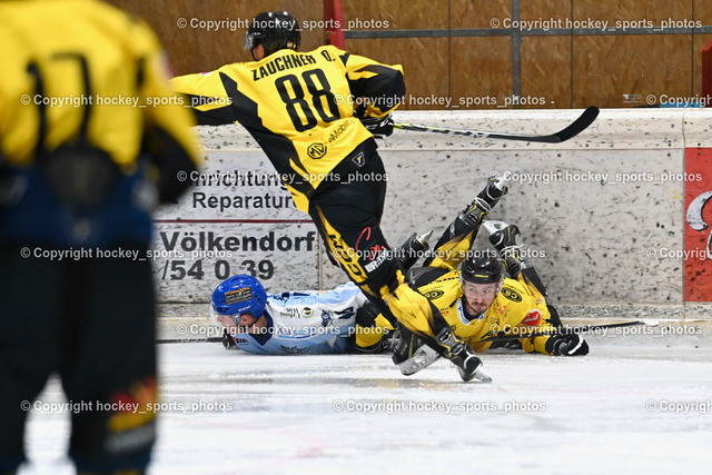 EC Spittal Hornets vs. ESC Steindorf 28.10.2023 | #88 Zauchner Daniel, #15 Rossbacher Daniel, #46 Maurer Julian