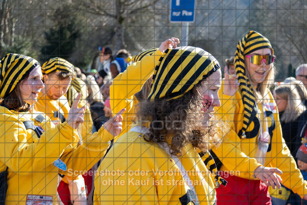 20250302_150008_1739 | #,Donzdorfer Fasnetsumzug, Kulturring Donzdorf, Donzdorfer Fasnet, Kampagne 2025, Friedhofstraße, 73072 Donzdorf, 02.03.2025 - 14:00 Uhr,Foto: PhotoPeet-Eventfotografie/Peter Harich