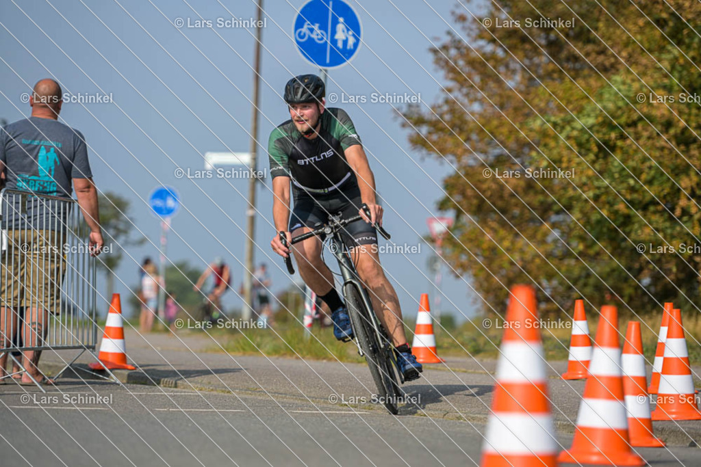 230910_FehmarnTriathlon_VT_Bike_DSC_5972 | Fotos von Sportveranstaltungen in und um Hamburg - Laufen - Mountainbike - Triathlon - Realisiert mit Pictrs.com