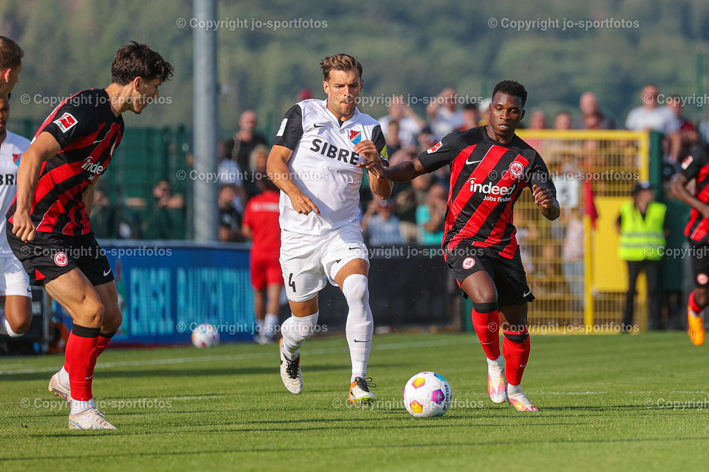 BQ3I2695 | 18.07.2023; Testspiel; Sibre Sportzentrum Haarwasen; TSV Steinbach Haiger - Eintracht Frankfurt; Ergebnis: 2:1 (1:1)