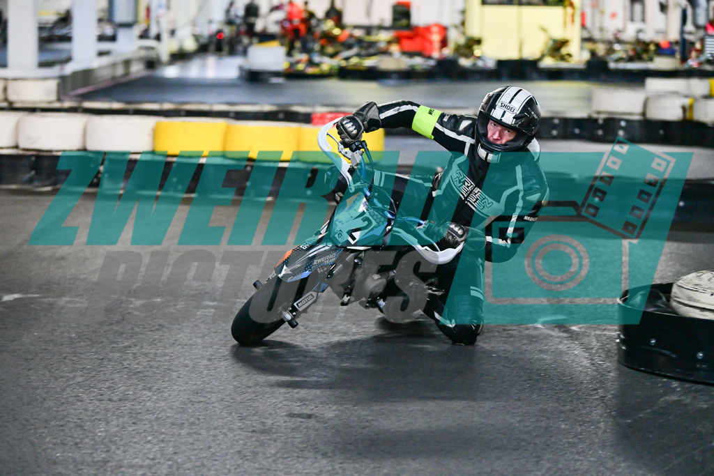 2024-11-30_Essen_Pitbike_010937_20241201_DZ9_6748 | zweirad-pictures