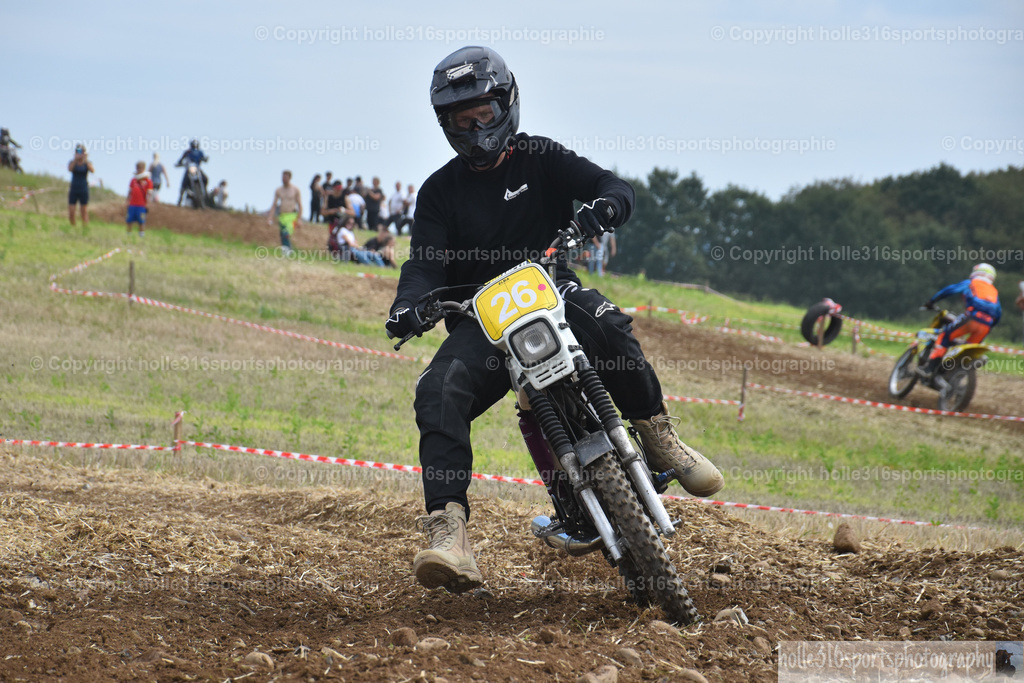 DSC_0863 (2) | Sportfotografie , Motorsport, Motoross, Reitsport, Mointainbike, Enduro,
Landschaft , Outdoor, Eventfotografie, Landschaft, Bilder online bestellen - Realisiert mit Pictrs.com