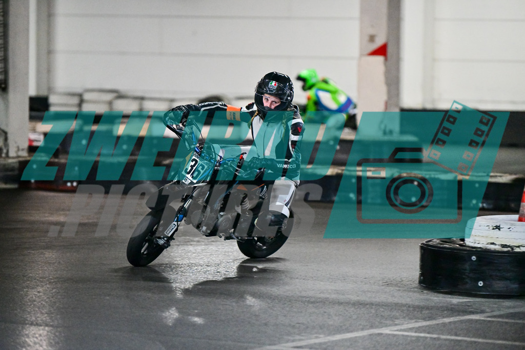 Leihpitbike_012122_20250119_DZ9_1530 | zweirad-pictures