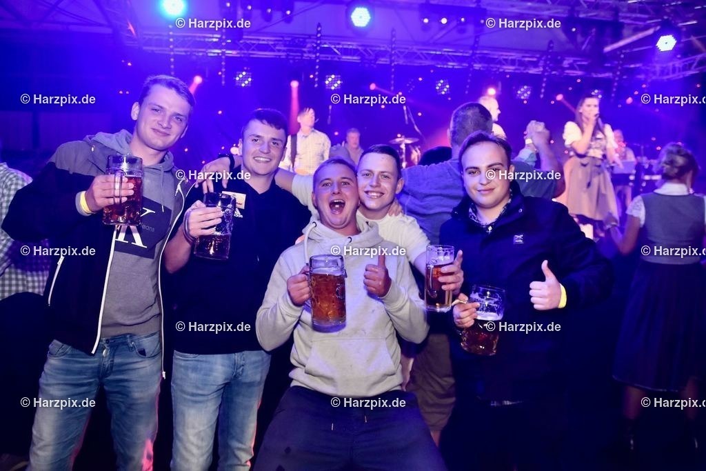 Oktoberfest01.10.22 - 178 | Harzpix.de Dein Fotodienst - Realisiert mit Pictrs.com
