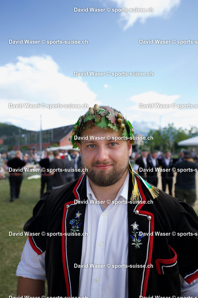 WDAV5557 | sports-suisse.ch - Realisiert mit Pictrs.com