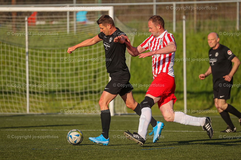 BQ3I2256 | 02.05.2023; Kreisliga C2 Dillenburg; Kunstrasenplatz Oberscheld; SV Oberscheld II - SG Ambach II; Ergebnis 3:4 (0:2)
