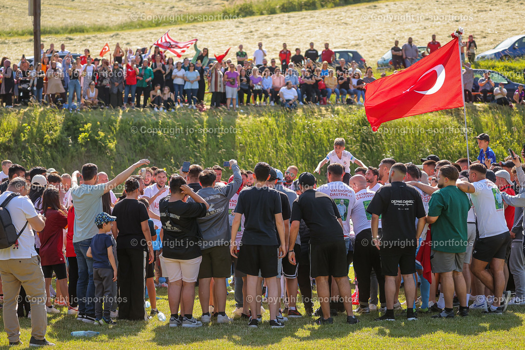 BQ3I3779 | 04.06.2023; Kreisliga B Biedenkopf; Rasenplatz Wolfgruben; Vatanspor Dautphe - FSV Sterzhausen; Ergebnis 2:0 (0:0)