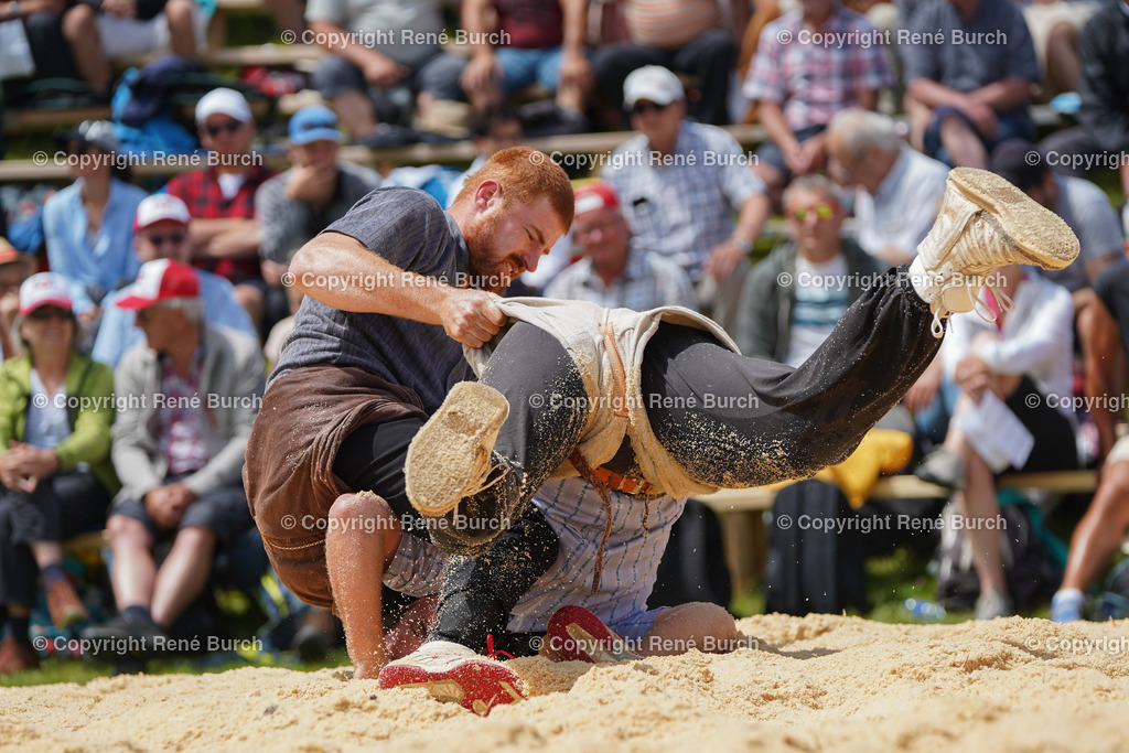 20220710-DSC03568 (2) | René Burch leidenschaftlicher Fotograf aus Kerns in Obwalden.  Hier finden sie Sport, Landschaft und Natur Fotografie.
 - Realisiert mit Pictrs.com