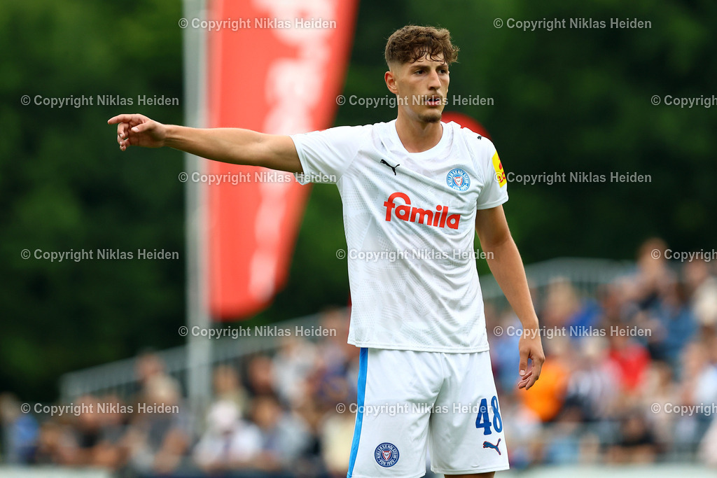 NH_SCWeicheFlensburg08_HolsteinKiel_Testspiel_28062025 | #48 Hamza Muqaj (Holstein Kiel)Fußball I Herren I Freundschaftsspiel I Saison 2025-2026  I SC Weiche Flensburg 08 - Holstein Kiel I 28.06.2025 I Manfred-Werner-Stadion - Realisiert mit Pictrs.com