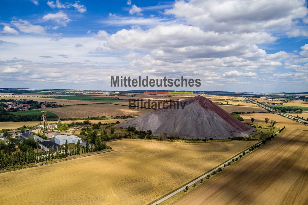 Sangerhausen-0013 | Die schönsten Luftbilder von Sachen-Anhalt & Mitteldeutschland als Bilddatenbank zur kommerziellen Nutzung. Nutzen Sie unsere Erfahrung seit 2005 in der Luftbildfotografie. - Realisiert mit Pictrs.com