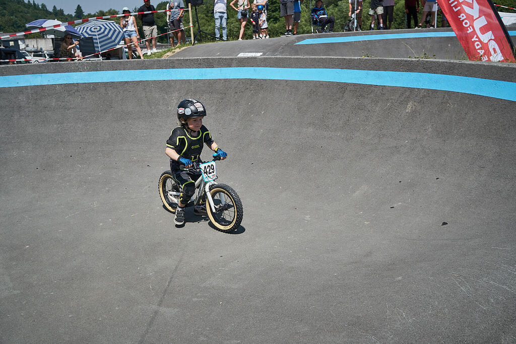 Waldsolms_25__DSC7786@sebastiankopp | German Pumptrack Series - Realisiert mit Pictrs.com