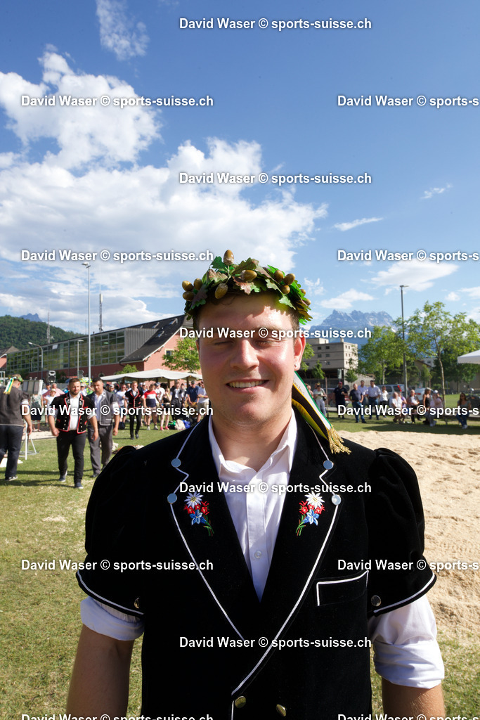WDAV5512 | sports-suisse.ch - Realisiert mit Pictrs.com
