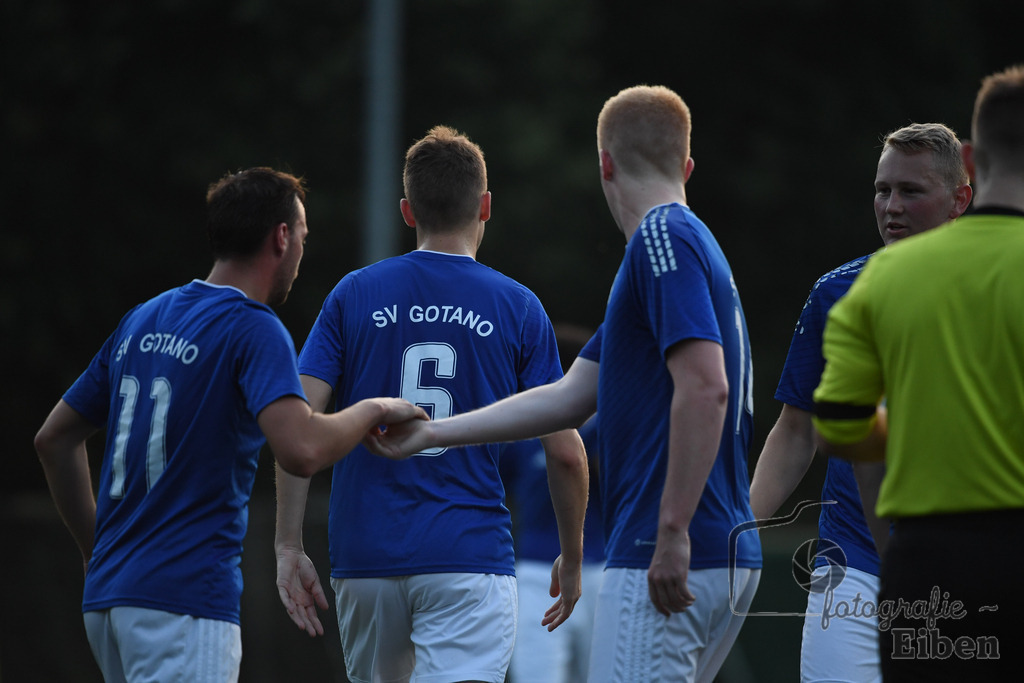 GVO Oldenburg 2-SV GOTANO | Herren Kreisliga; GVO Oldenburg 2 (weiß)-SV GOTANO (blau) am 15.08.2025 in Oldenburg (Sportanlage GVO); Photo: Philip Eiben 2025 - Realisiert mit Pictrs.com