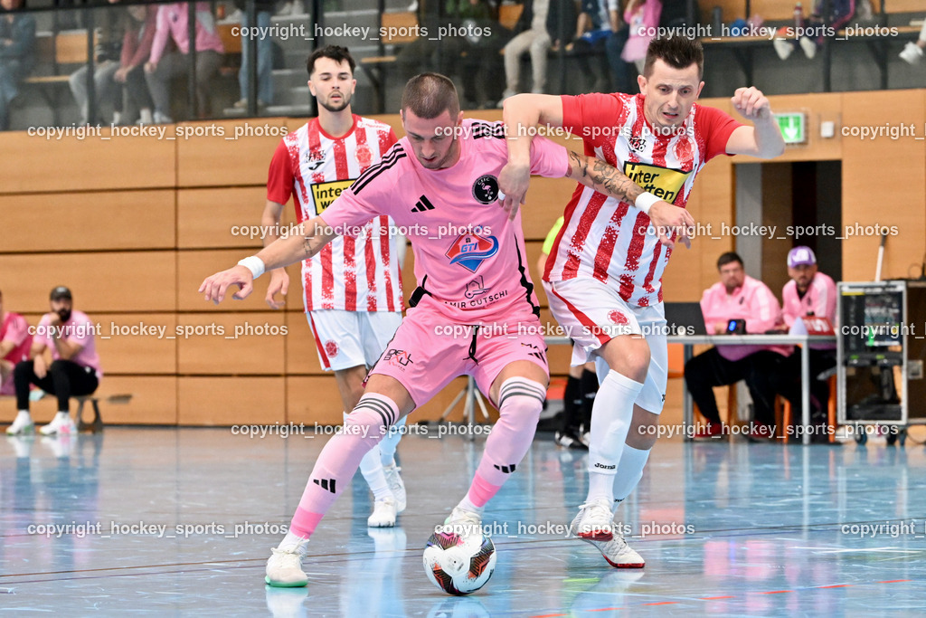 Carinthia Flamengo Futsal Club vs. Stella Rossa | #24 Zoran Vukovic Carinthia Flamengo, #9 Vaso Vojnovic Stella Rossa, Carinthia Flamengo Futsal Club vs. Stella Rossa, Carinthia Flamengo Futsal Club vs. Stella Rossa am 20.10.2024 in Klagenfurt (Ballspielhalle Viktring), Austria, (Photo by Bernd Stefan)
