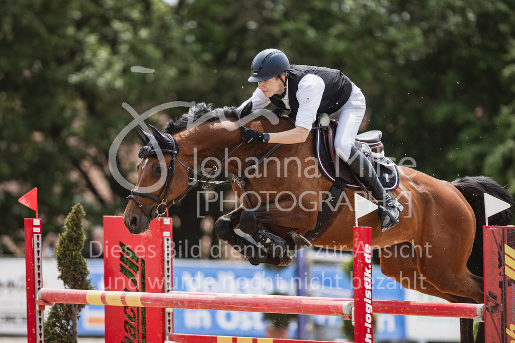 250531_MayDays_M2-SpringenmstAnf-716 | Pferdesportfotografie Reitsportfotografie Horsesports Photography Stockfotos Reitsportfotos Pferdefotos