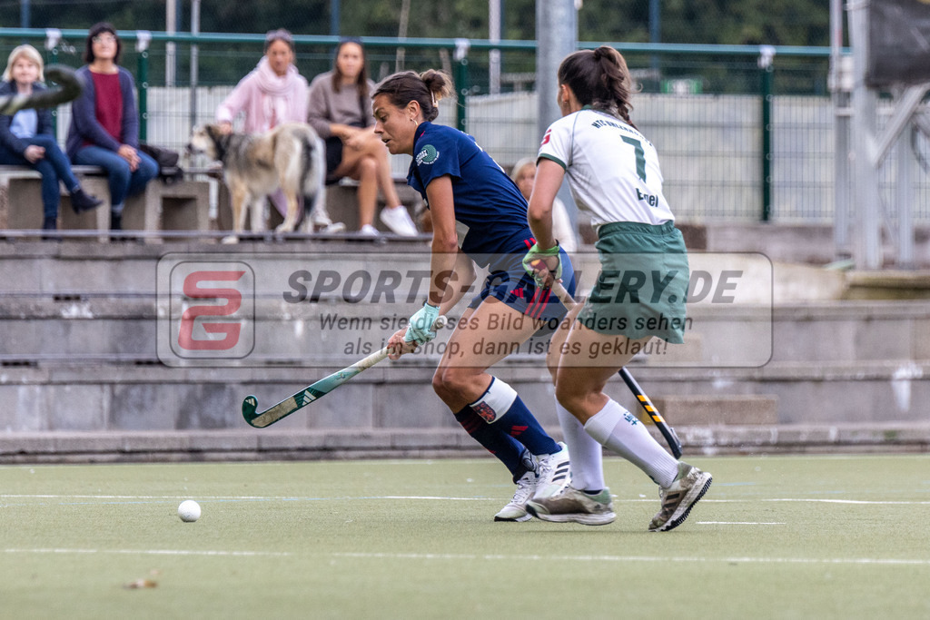 MJ_30.09.2023_F_UHTC-DHC-6 | Selin Oruz (Düsseldorfer HC #14) & Claire Engel (Uhlenhorst Mülheim #7), Uhlenhorst Mülheim - Düsseldorfer HC am 30.9.2023 im Waldstadion, Mülheim a. d. Ruhr