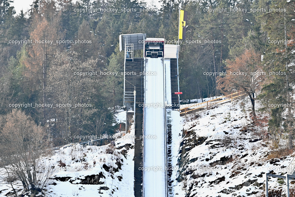 Weltcup Skispringen Villach Damen 26.12.202 | hockey sports photos, Pressefotos, Sportfotos, hockey247, win 2day icehockeyleague, Handball Austria, Floorball Austria, ÖVV, Kärntner Eishockeyverband, KEHV, KFV, Kärntner Fussballverband, Österreichischer Volleyballverband, Alps Hockey League, ÖFB, 