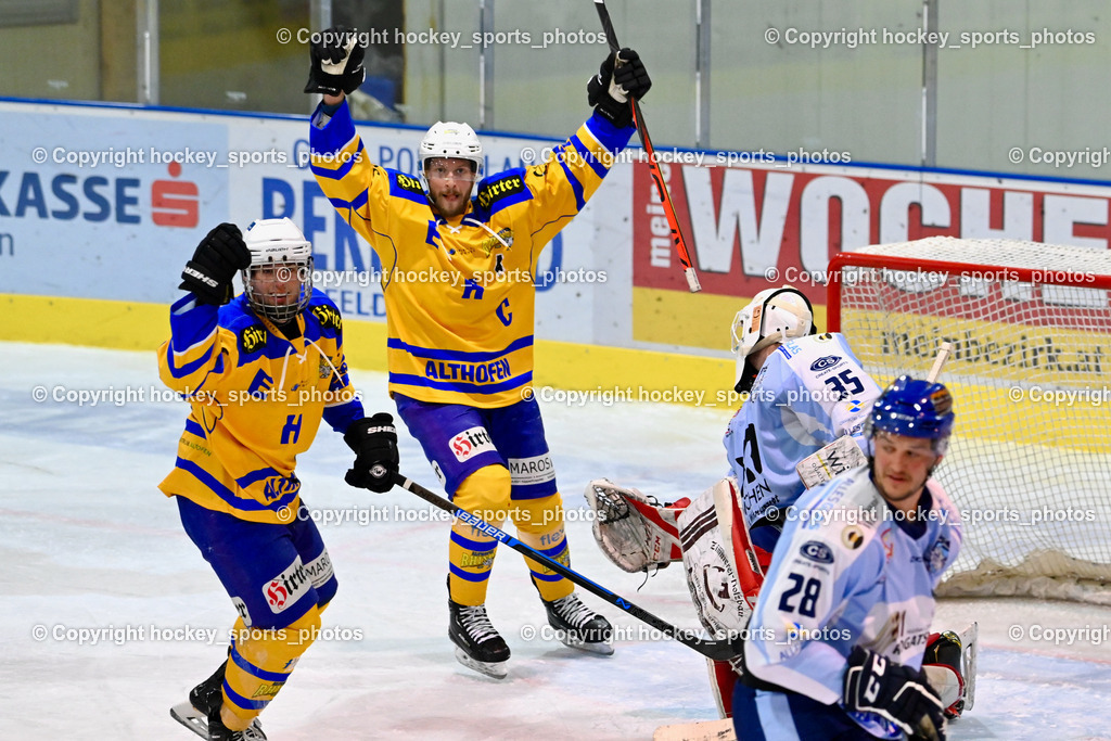 ESC Steindorf vs. EHC Althofen 22.2.2023 | #88 Ettinger Marc, #77 Waldner Philipp, #35 Mayrobnig Marco, Jubel EHC Althofen Mannschaft