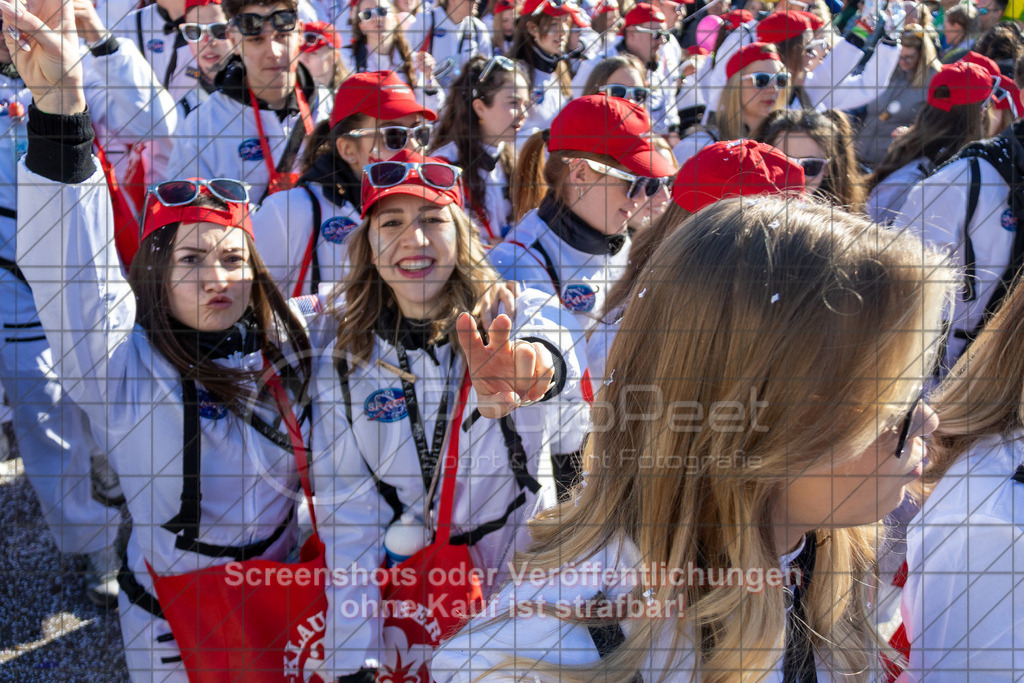 20250302_144212_1105 | #,Donzdorfer Fasnetsumzug, Kulturring Donzdorf, Donzdorfer Fasnet, Kampagne 2025, Friedhofstraße, 73072 Donzdorf, 02.03.2025 - 14:00 Uhr,Foto: PhotoPeet-Eventfotografie/Peter Harich