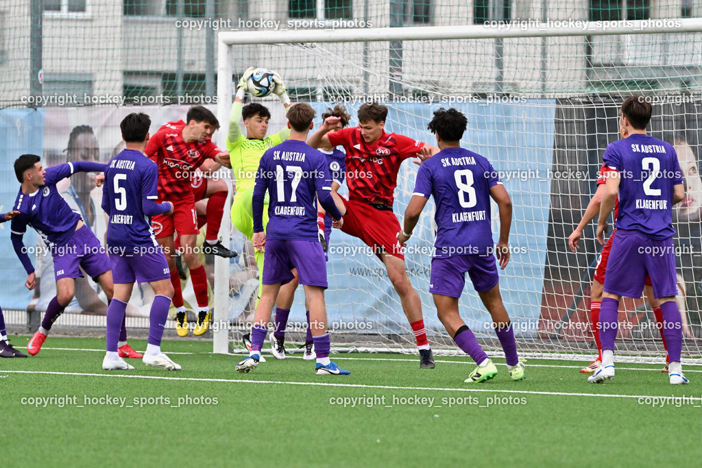 Austria Klagenfurt Amateure vs. St. Jakob im Rosenthal | #8 Naldo Aparecido Rodriguez Austria Klagenfurt, #17 Marcel André Brandner Austria Klagenfurt, #21 Luka Jerin St. Jakob, #30 Alexander Turkin Austria Klagenfurt, #5 Armin Karic Austria Klagenfurt, #11 Denis Sinanovic Austria Klagenfurt, #2 Florian Georg Weiss Austria Klagenfurt, Austria Klagenfurt Amateure vs. St. Jakob im Rosenthal, Austria Klagenfurt Amateure vs. St. Jakob im Rosenthal am 16.05.2025 in Klagenfurt (Wörthersee Stadion ), Austria, (Photo by Bernd Stefan)