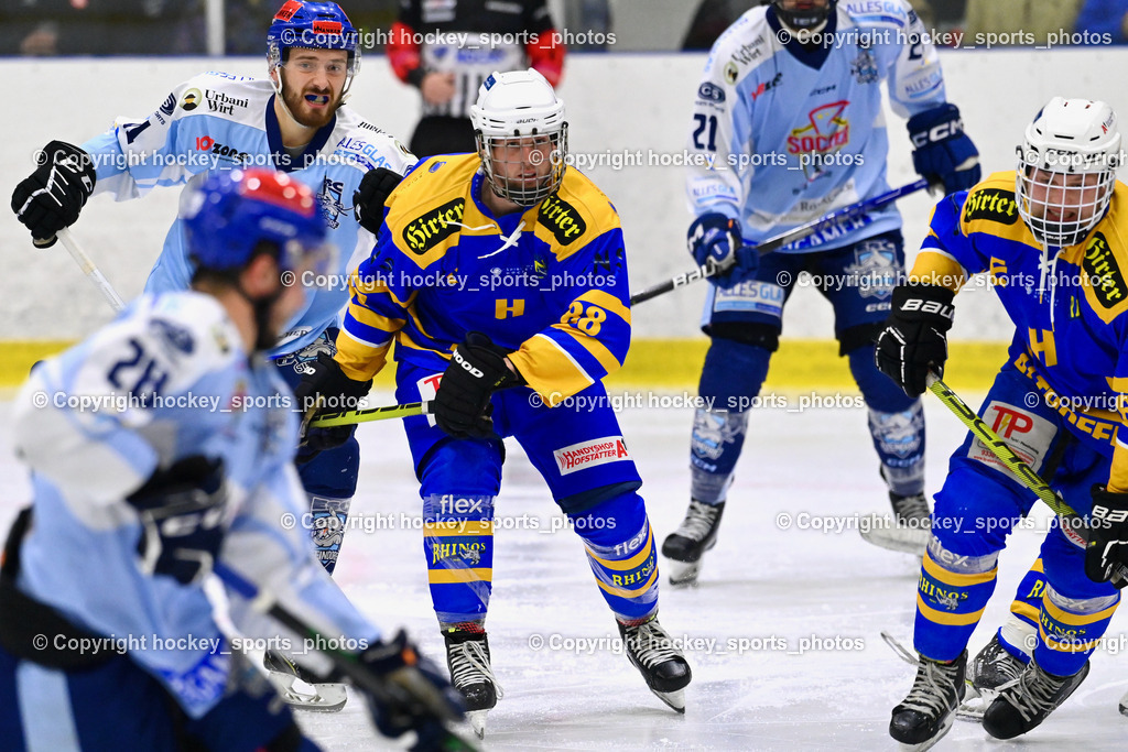 EHC Althofen vs. ESC Steindorf 6.3.2024 | #61 Friedrich Daniel ESC Steindorf, #88 Ettinger Marc EHC Althofen, EHC Althofen vs. ESC Steindorf 6.3.2024, EHC Althofen vs. ESC Steindorf am 06.03.2024 in Althofen (Stadthalle Althofen ), Austria, (Photo by Bernd Stefan)