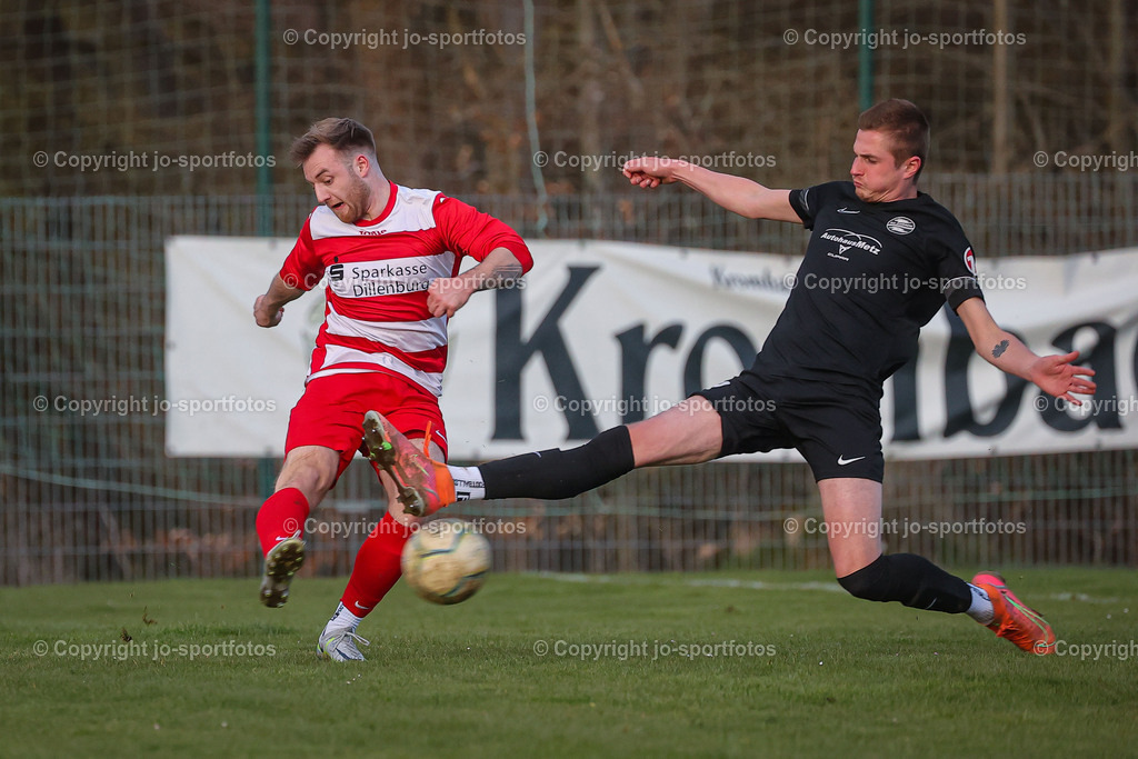 BQ3I4385 | 11.04.2023; Kreisliga A Dillenburg; Rasenplatz Schönbach; SG Ambach - SV Oberscheld; Ergebnis: 4:2 (0:1)