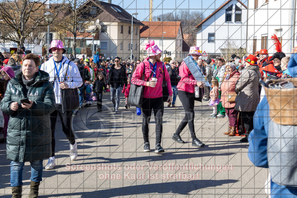 20250302_135528_0029 | #,Donzdorfer Fasnetsumzug, Kulturring Donzdorf, Donzdorfer Fasnet, Kampagne 2025, Friedhofstraße, 73072 Donzdorf, 02.03.2025 - 14:00 Uhr,Foto: PhotoPeet-Eventfotografie/Peter Harich