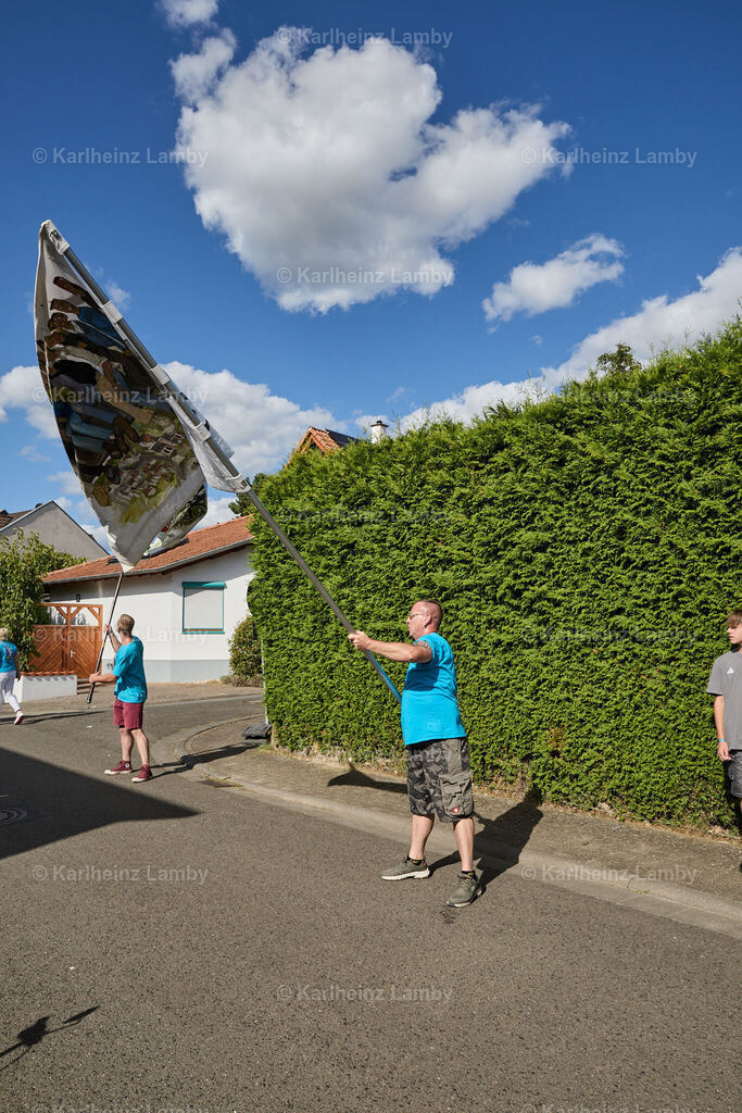 2024-08-25 Dromersheimer Kerb_R62_5340__Karlheinz Lamby | -Immer ein Blick für das Schöne- Mein Leitspruch ist gleichzeitig mein Anspruch für schöne Photographien.
Herzlich willkommen in meinem online-shop.
 - Realisiert mit Pictrs.com