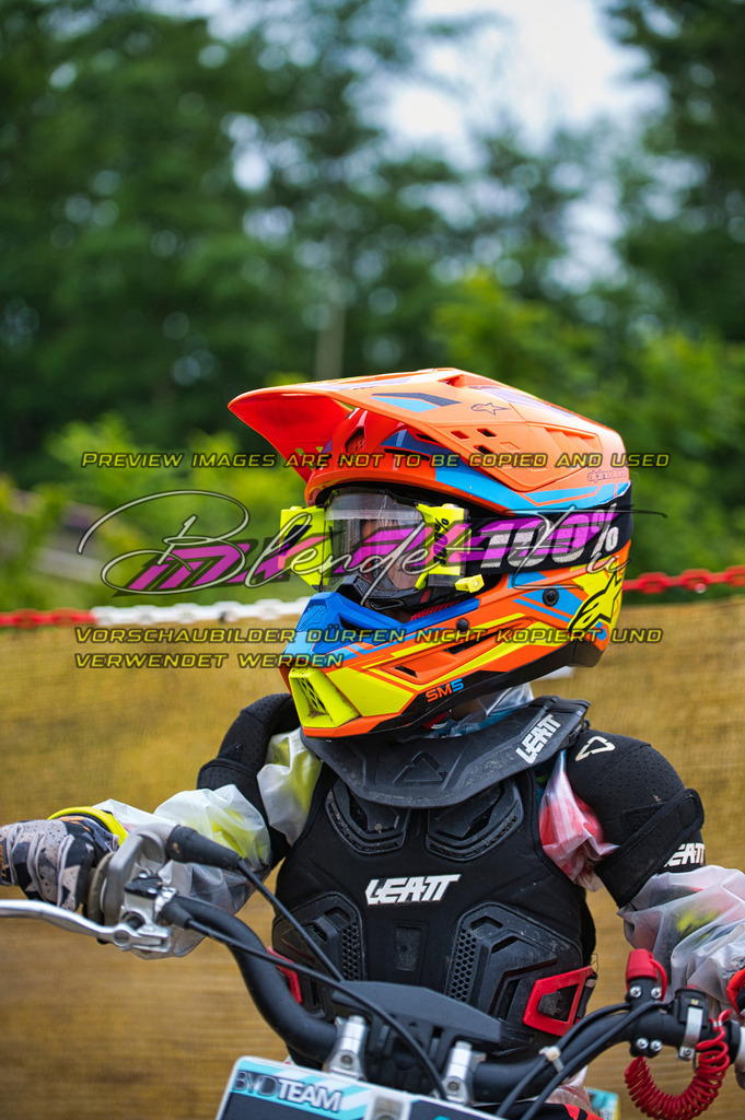 DSC_7860_19 | Sportfotografie: Die extreme Seite der Fotografie
Ich Fotografiere Hauptsächlich im Sportbereich Motorcross im DAMCV Verband.
Dirtbike - MX - Motorcross - DAMCV - MXCup - Euskirchen - Köln - Bonn - Venlo - Overloon - MSC Wisskirchen - MCC Weilerswist 