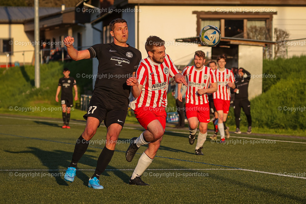 BQ3I2982 | 02.05.2023; Kreisliga C2 Dillenburg; Kunstrasenplatz Oberscheld; SV Oberscheld II - SG Ambach II; Ergebnis 3:4 (0:2)
