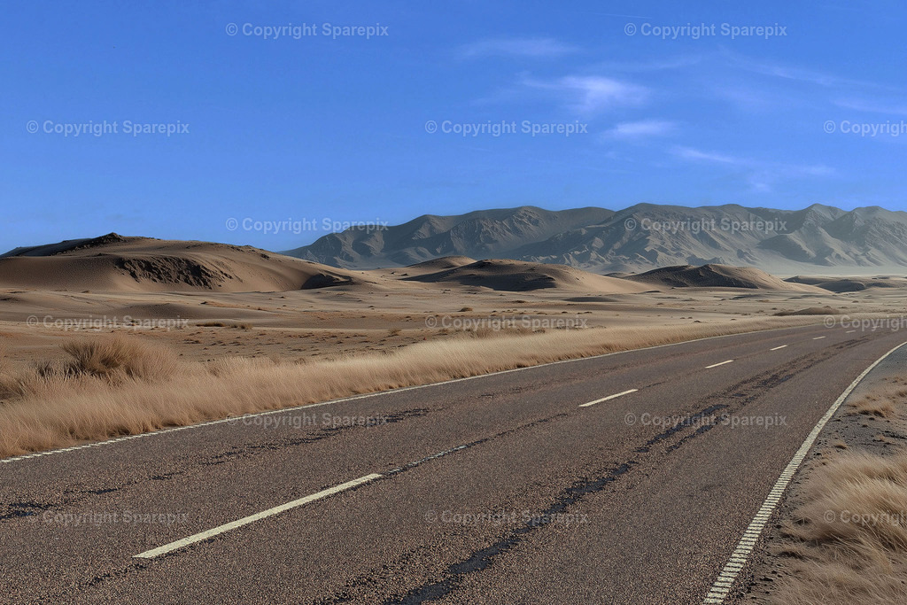 Portfolio_Dunes_Desert_Retextured+Road+Blue Sky | Compositing: real road + AI-generated Landscape + real sky - Realisiert mit Pictrs.com