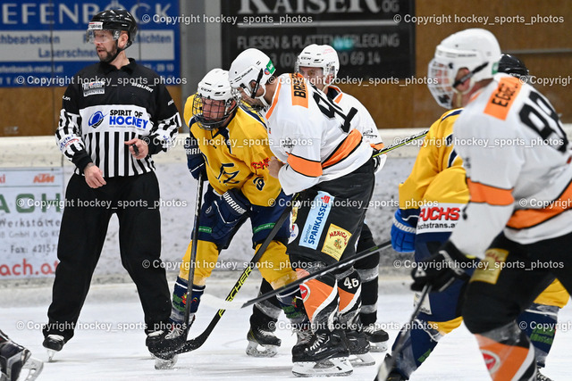 Ultras Spittal vs. ELV Zauchen 9.12.2022 | ETTLMAYR Timo Referee, #19 Wieltschnig Luca, #92 Meixner Thomas