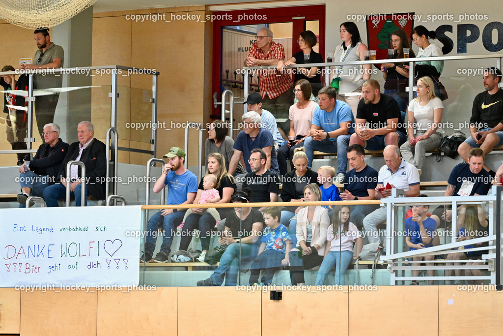 SC Ferlach vs. WAT Atzgersdorf | Besucher Ballspielhalle Ferlach, Buchbauer Transparent, SC Ferlach vs. WAT Atzgersdorf, SC Ferlach vs. WAT Atzgersdorf am 12.05.2024 in Ferlach (Ballspielhalle Ferlach), Austria, (Photo by Bernd Stefan)