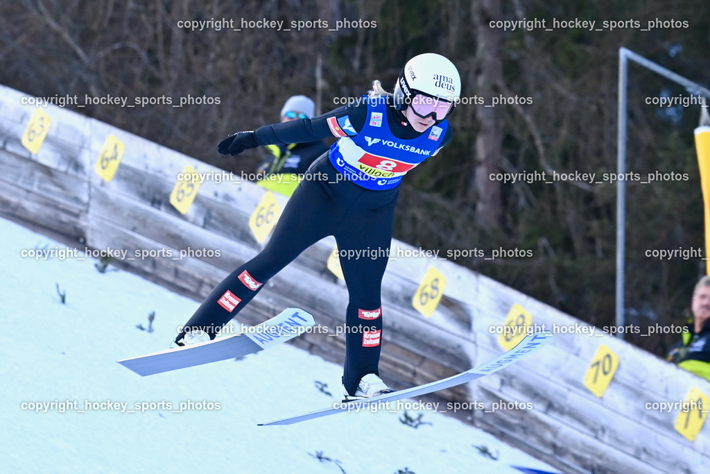 Weltcup Skispringen Villach Damen 29.12.2022 | #8 KREUZER Chiara