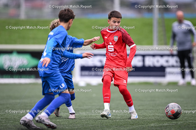 Fussball C - Junioren Landesstaffel Mitte 1 2025/2026 TuS Ergenzingen - SSV Reutlingen II   | Fussball C - Junioren Landesstaffel Mitte 1 2025/2026 27.09.2025 TuS Ergenzingen - SSV Reutlingen II  (U14) Valentin Simic (re, SSV Reutlingen) FOTO: Pressefoto ULMER / Markus Ulmer xxNOxMODELxRELEASExx